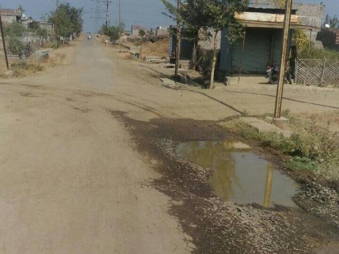 Rehabilitated villages in Washim district are deprived of development! | वाशिम जिल्ह्यातील पुनर्वसीत गावे विकासापासून वंचित!