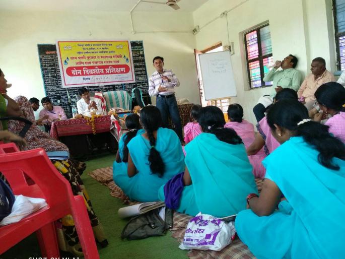 Education of water quality in Washim district! | वाशिम  जिल्ह्यात पाणी गुणवत्तेसंदर्भात गावोगावी प्रशिक्षण !