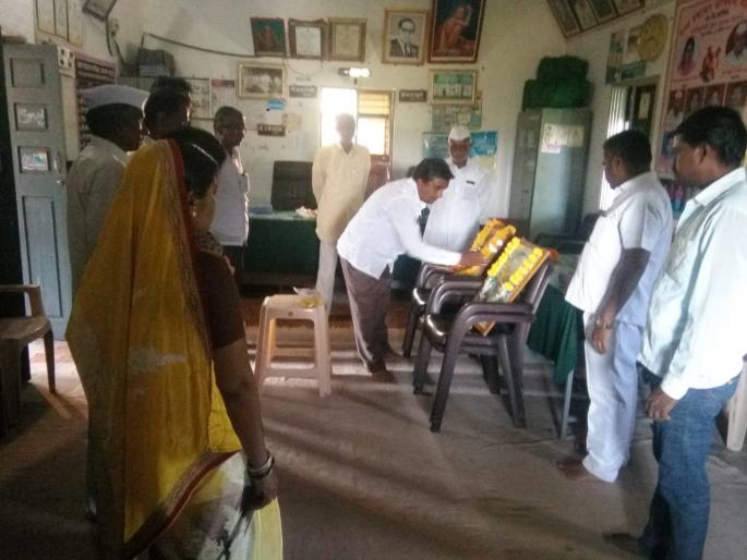 Mahatma Gandhi and Lal Bahadur Shastri birth anniversary celebration in Washim district | वाशिम जिल्ह्यात राष्ट्रपिता महात्मा गांधी, लाल बहादूर शास्त्री जयंतीनिमित्त विविध कार्यक्रम Mahatma Gandhi and Lal Bahadur Shastri birth anniversary celebration in Washim district | वाशिम जिल्ह्यात राष्ट्रपिता महात्मा गांधी, लाल बहादूर शास्त्री जयंतीनिमित्त विविध कार्यक्रम