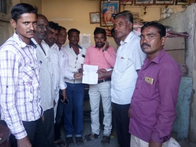 villagers aggresive against loadshading | वीज भारनियमनाविरोधात मुंगळावासी आंदोलनाच्या पवित्र्यात !