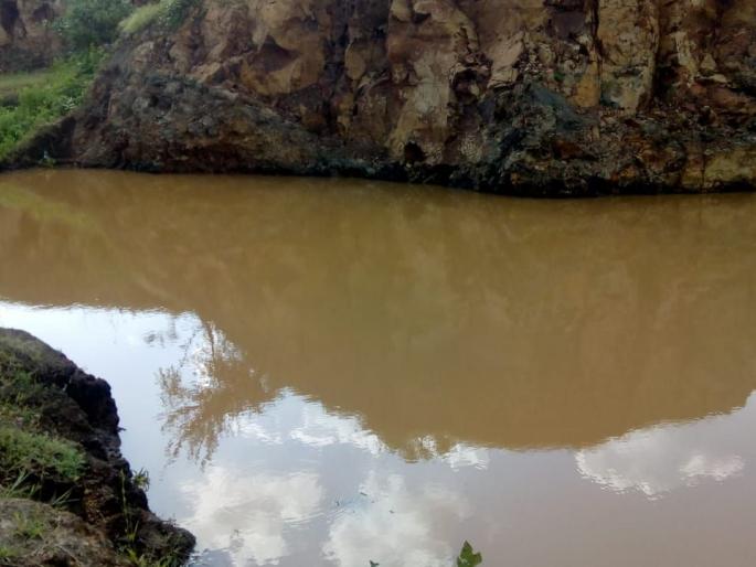 Ten-year-old girl drowned in water | पाण्यात बुडून दहा वर्षीय मुलीचा मृत्यू Ten-year-old girl drowned in water | पाण्यात बुडून दहा वर्षीय मुलीचा मृत्यू