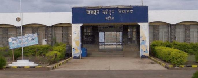 200 students will be given the test entrance test | २०० विद्यार्थी देणार निवड चाचणी प्रवेश परीक्षा 200 students will be given the test entrance test | २०० विद्यार्थी देणार निवड चाचणी प्रवेश परीक्षा