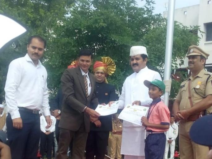 Priority of Government for Development of Agriculture Sector - Guardian Minister Sanjay Rathod | कृषि क्षेत्राच्या विकासाला शासनाचे प्राधान्य - पालकमंत्री संजय राठोड Priority of Government for Development of Agriculture Sector - Guardian Minister Sanjay Rathod | कृषि क्षेत्राच्या विकासाला शासनाचे प्राधान्य - पालकमंत्री संजय राठोड