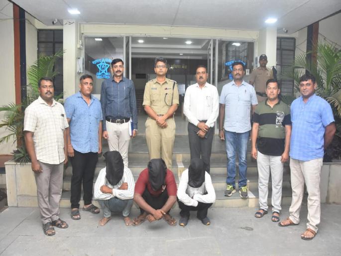 in washim three thieves jailed for stealing cattle lcb action crime vehicle impounded | कटाईसाठी जनावरांची चोरी करणारे तीन चोरटे जेरबंद; एलसीबीची कारवाई, गुन्ह्यातील वाहन जप्त in washim three thieves jailed for stealing cattle lcb action crime vehicle impounded | कटाईसाठी जनावरांची चोरी करणारे तीन चोरटे जेरबंद; एलसीबीची कारवाई, गुन्ह्यातील वाहन जप्त