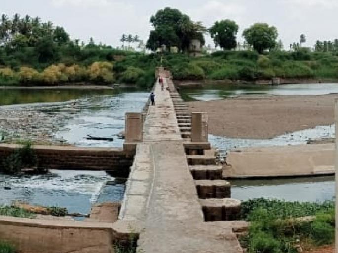 Water abstraction from Krishna river banned from today, license canceled if abstraction | Sangli: कृष्णा नदीतून पाणी उपशास आजपासून बंदी, उपसा केल्यास परवाना रद्द Water abstraction from Krishna river banned from today, license canceled if abstraction | Sangli: कृष्णा नदीतून पाणी उपशास आजपासून बंदी, उपसा केल्यास परवाना रद्द