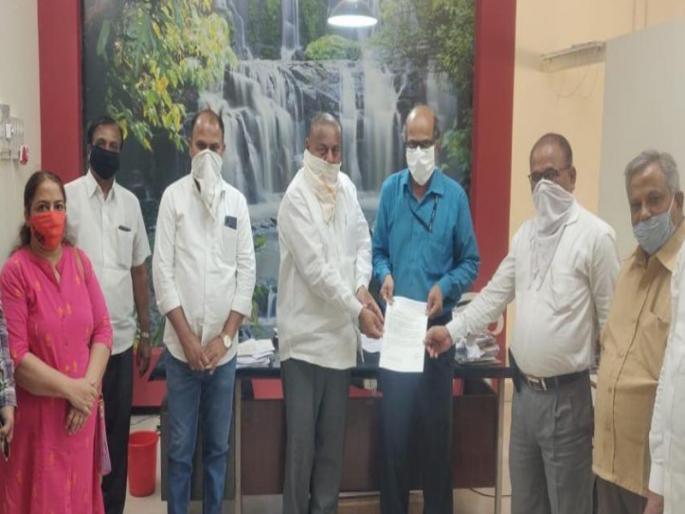 ‘Artificial’ water shortage in Baramati midc area | बारामती एमआयडीसीत ‘कृत्रिम’पाणीटंचाई; उद्योगांना टँकरने पाणी विकत घेण्याची वेळ ‘Artificial’ water shortage in Baramati midc area | बारामती एमआयडीसीत ‘कृत्रिम’पाणीटंचाई; उद्योगांना टँकरने पाणी विकत घेण्याची वेळ