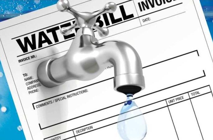 Akola Municipal Corporation gives Water bill to Akola citizent more than usage | अकाेलेकरांना अव्वाच्या सव्वा दराने पाणीपट्टी देयकांचे वाटप