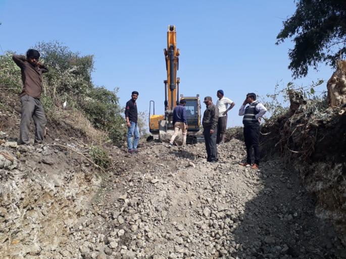 water conservatory works in karanja taluka | पानझिरा, अनई येथे जलसंधारणाची कामे ! water conservatory works in karanja taluka | पानझिरा, अनई येथे जलसंधारणाची कामे !