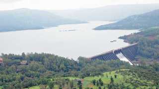 The struggle for the rejuvenation of water sources through the highway | महामार्गाच्या माध्यमातून जलस्त्रोतांच्या पुनरुज्जीवनासाठी धडपड The struggle for the rejuvenation of water sources through the highway | महामार्गाच्या माध्यमातून जलस्त्रोतांच्या पुनरुज्जीवनासाठी धडपड
