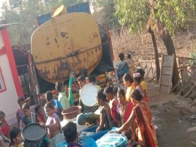 A whopping Rs 23 crore 78 lakh has been spent on various schemes to overcome water scarcity in Ratnagiri district in the last five years | कोट्यवधी खर्च, तरी तहान भागेना; रत्नागिरी जिल्ह्यात अजूनही टँकरमुक्ती दूरच, किती कोटी खर्च केले.. वाचा A whopping Rs 23 crore 78 lakh has been spent on various schemes to overcome water scarcity in Ratnagiri district in the last five years | कोट्यवधी खर्च, तरी तहान भागेना; रत्नागिरी जिल्ह्यात अजूनही टँकरमुक्ती दूरच, किती कोटी खर्च केले.. वाचा