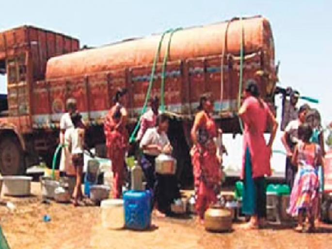 Water shortage continues in some villages in Sangli district | सांगली जिल्ह्यात काही गावात पाणीटंचाई; आठवड्यातून एकदा मिळतेय पाणी Water shortage continues in some villages in Sangli district | सांगली जिल्ह्यात काही गावात पाणीटंचाई; आठवड्यातून एकदा मिळतेय पाणी