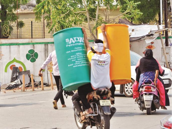 What if the water supply of Chhatrapati Sambhajinagar suddenly stops? Rs. 40 crores pending to The water resources department by municipality | पाणीपुरवठा अचानक बंद झाल्यास काय? जलसंपदा विभागाचे तब्बल ४० कोटी रुपये थकले What if the water supply of Chhatrapati Sambhajinagar suddenly stops? Rs. 40 crores pending to The water resources department by municipality | पाणीपुरवठा अचानक बंद झाल्यास काय? जलसंपदा विभागाचे तब्बल ४० कोटी रुपये थकले