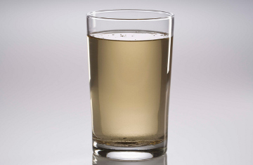 polluted water serve in hotels at khamgaon | खामगाव व परिसरात उपहारगृहांमध्ये दूषित पाणी, आरोग्य धोक्यात !
