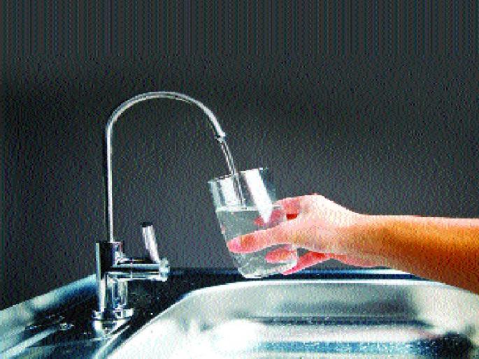 Gausbondar society has been getting water from 15 days, drainage water in the pipeline | घोडबंदरच्या सोसायटीला १५ दिवसांपासून दूषित पाणी, पाइपलाइनमध्ये गटाराचे पाणी Gausbondar society has been getting water from 15 days, drainage water in the pipeline | घोडबंदरच्या सोसायटीला १५ दिवसांपासून दूषित पाणी, पाइपलाइनमध्ये गटाराचे पाणी