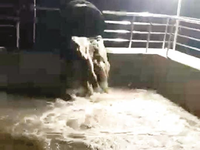 Comforting! Test of water channel from Jayakwadi dam to Farola successful | दिलासादायक! जायकवाडी ते फारोळ्यापर्यंत जलवाहिनीची चाचणी यशस्वी