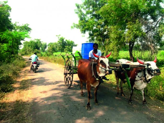 Wadi Adampur residents stopped supply for a week! | वाडी अदमपूरवासियांचा आठवडाभरापासून पाणी पुरवठा बंद!