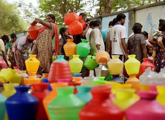 How far will the horses run behind Varati? | वराती मागून निघालेले घोडे किती धावणार? How far will the horses run behind Varati? | वराती मागून निघालेले घोडे किती धावणार?