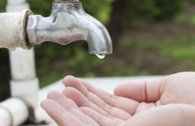 No water in Nagpur, citizens became in trouble | नागपुरात नळाला नाही धार, नागरिक झाले बेजार