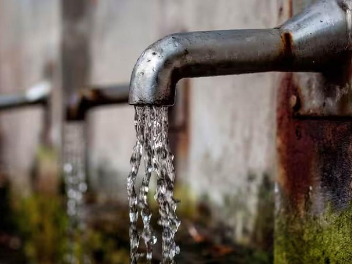 low pressure water supply in mumbai city and suburbs breakdown at pise water lifting station 13 pumps shut down | मुंबई शहर, उपनगरांमध्ये कमी दाबाने पाणीपुरवठा; पिसे उदंचन केंद्रात बिघाड, १३ पंप बंद low pressure water supply in mumbai city and suburbs breakdown at pise water lifting station 13 pumps shut down | मुंबई शहर, उपनगरांमध्ये कमी दाबाने पाणीपुरवठा; पिसे उदंचन केंद्रात बिघाड, १३ पंप बंद