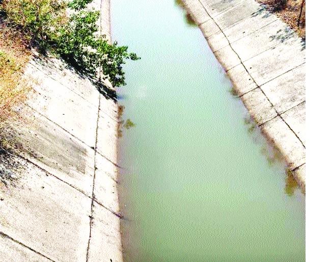 ‘Take money, but give drinking water’ | ‘पैसे घ्या, पण पिण्याचे पाणी द्या’ ‘Take money, but give drinking water’ | ‘पैसे घ्या, पण पिण्याचे पाणी द्या’