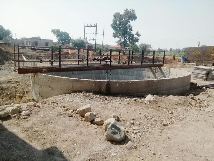 initiative of the people's representative, water shortage problem of Umarwadi solved | लोकप्रतिनिधीच्या पुढाकाराने उमरवाडीची पाणीटंचाई समस्या निकाली initiative of the people's representative, water shortage problem of Umarwadi solved | लोकप्रतिनिधीच्या पुढाकाराने उमरवाडीची पाणीटंचाई समस्या निकाली