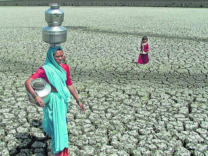 Demand of the villagers to release the trench canal | कडवा कालव्याला आवर्तन सोडण्याची ग्रामस्थांची मागणी