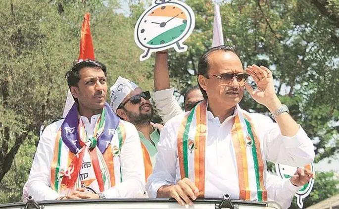 Parth Pawar's car driver kidnapped | पार्थ पवार यांच्या गाडीच्या चालकाचे अपहरण Parth Pawar's car driver kidnapped | पार्थ पवार यांच्या गाडीच्या चालकाचे अपहरण