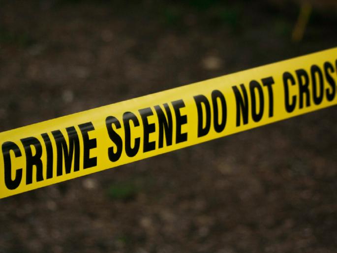 Distortion of Metro by instant loan advertising gambit A case has been registered against the person who pasted the poster |  इन्स्टंट लोनच्या जाहिरात बाजीने मेट्रोचे विद्रूपीकरण; पोस्टर चिकटवणार्यावर गुन्हा दाखल Distortion of Metro by instant loan advertising gambit A case has been registered against the person who pasted the poster |  इन्स्टंट लोनच्या जाहिरात बाजीने मेट्रोचे विद्रूपीकरण; पोस्टर चिकटवणार्यावर गुन्हा दाखल