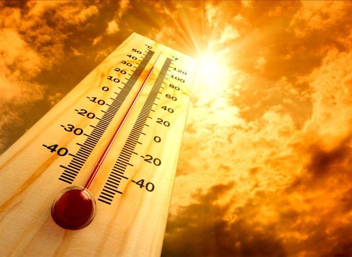Be careful! The heat wave is coming; Meteorological Department warns citizens | काळजी घ्या! उष्णतेची लाट येतेय; हवामान खात्याचा नागरिकांना इशारा
