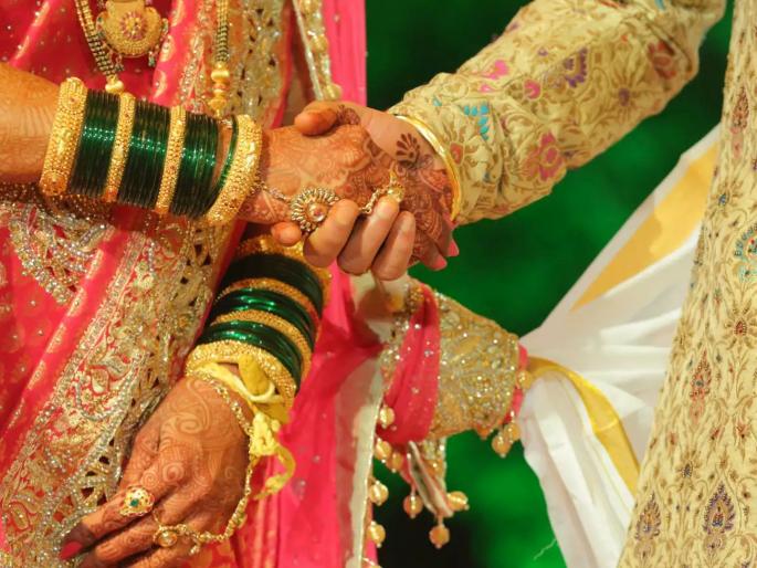 pib fact check maodi government giving 40000 rupees under pradhanmantri kanya vivah yojana | Fact Check : मुलीच्या लग्नासाठी मोदी सरकार देतंय ४० हजार रुपये; जाणून घ्या 'त्या' मेसेजमागचं सत्य pib fact check maodi government giving 40000 rupees under pradhanmantri kanya vivah yojana | Fact Check : मुलीच्या लग्नासाठी मोदी सरकार देतंय ४० हजार रुपये; जाणून घ्या 'त्या' मेसेजमागचं सत्य