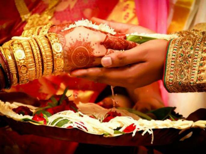 The important decision of the High Court, | जळत्या अगरबत्तीभोवती घेतलेले फेरेही सप्तपदीच, उच्च न्यायालयचा महत्त्वपूर्ण निर्णय The important decision of the High Court, | जळत्या अगरबत्तीभोवती घेतलेले फेरेही सप्तपदीच, उच्च न्यायालयचा महत्त्वपूर्ण निर्णय