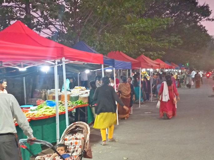 farm produce direct to consumer; Chhatrapati will hold a weekly market at 7 new places in Sambhajinagar | शेतातील माल थेट ग्राहकांपर्यंत; छत्रपती संभाजीनगरात नवीन ७ ठिकाणी आठवडी बाजार भरणार farm produce direct to consumer; Chhatrapati will hold a weekly market at 7 new places in Sambhajinagar | शेतातील माल थेट ग्राहकांपर्यंत; छत्रपती संभाजीनगरात नवीन ७ ठिकाणी आठवडी बाजार भरणार