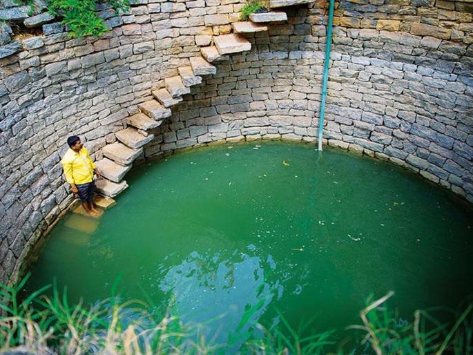 Shocking Ambad after the bodies of three minor siblings were found in a well | अंबडमध्ये तीन अल्पवयीन भावंडांचे मृतदेह विहिरीत आढळल्याने खळबळ Shocking Ambad after the bodies of three minor siblings were found in a well | अंबडमध्ये तीन अल्पवयीन भावंडांचे मृतदेह विहिरीत आढळल्याने खळबळ