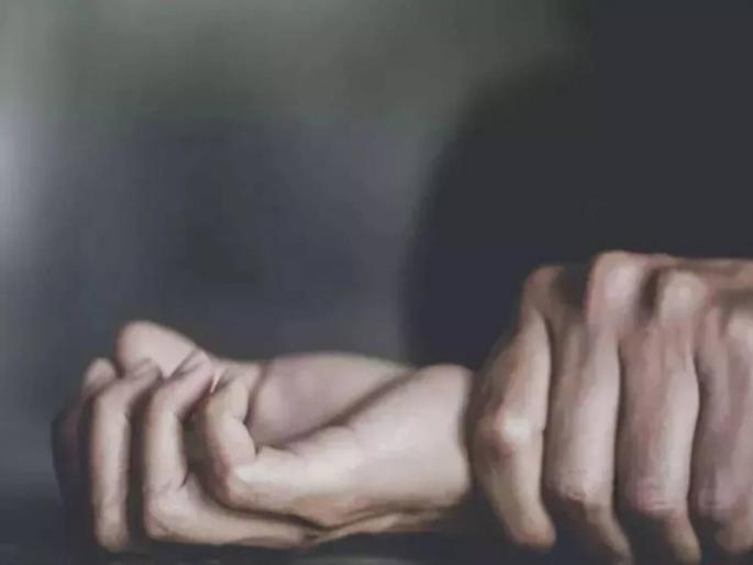 Medical student goes out for a walk with friend, accused of sexual assault Treatment underway in hospital | मित्रासोबत बाहेर फिरायला मेडिकलची विद्यार्थीनी गेली, लैंगिक अत्याचाराचा आरोप; रुग्णालयात उपचार सुरू Medical student goes out for a walk with friend, accused of sexual assault Treatment underway in hospital | मित्रासोबत बाहेर फिरायला मेडिकलची विद्यार्थीनी गेली, लैंगिक अत्याचाराचा आरोप; रुग्णालयात उपचार सुरू