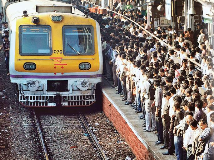 Implement features rather than queue | रांगा लावण्यापेक्षा सुविधा अंमलात आणा Implement features rather than queue | रांगा लावण्यापेक्षा सुविधा अंमलात आणा