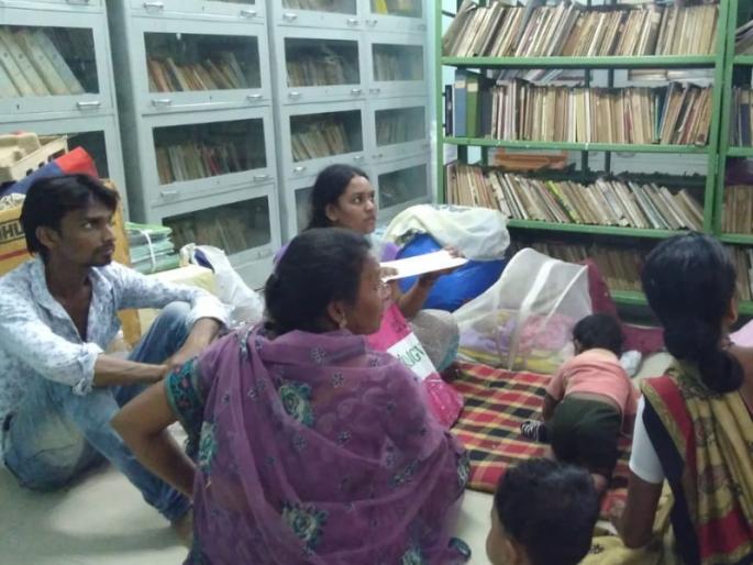 pune municipal corporation forget to make available shelter to mutha canal collapse victims | मुठा कालवा दुर्घटनाग्रस्तांच्या निवाऱ्याचा पालिकेला विसर pune municipal corporation forget to make available shelter to mutha canal collapse victims | मुठा कालवा दुर्घटनाग्रस्तांच्या निवाऱ्याचा पालिकेला विसर