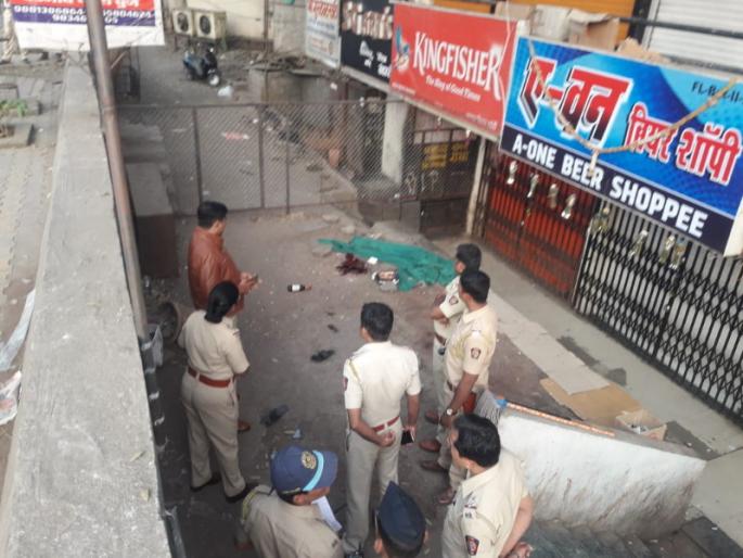 mueder of youth in pune | पुण्यात तरुणावर भरदिवसा काेयत्याने वार mueder of youth in pune | पुण्यात तरुणावर भरदिवसा काेयत्याने वार