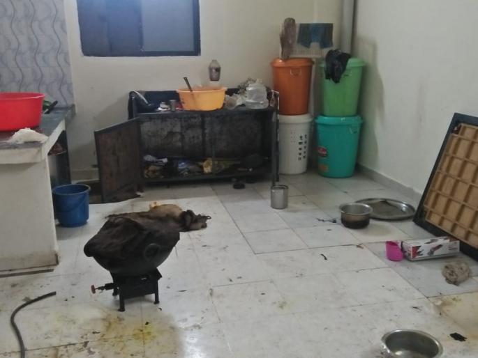 Gas Cylinder blast in Karvenagar; Four workers were burnt | कर्वेनगरमध्ये गॅस सिलिंडरचा स्फोट; चार कामगार भाजले Gas Cylinder blast in Karvenagar; Four workers were burnt | कर्वेनगरमध्ये गॅस सिलिंडरचा स्फोट; चार कामगार भाजले