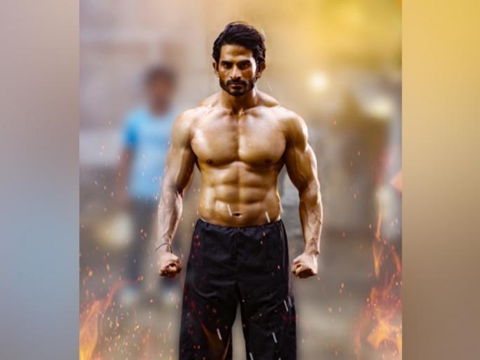 And this is how action movie rocky created | असा झाली निर्मिती दमदार अॅक्शनपट 'रॉकी'ची And this is how action movie rocky created | असा झाली निर्मिती दमदार अॅक्शनपट 'रॉकी'ची
