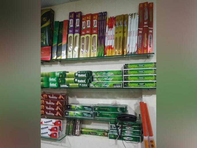 Raid on fake Agarbatti factory in bhiwandi | 'मच्छर भगाओ'वाली अगरबत्ती वापरत असाल, तर ही आहे धोक्याची घंटा! Raid on fake Agarbatti factory in bhiwandi | 'मच्छर भगाओ'वाली अगरबत्ती वापरत असाल, तर ही आहे धोक्याची घंटा!