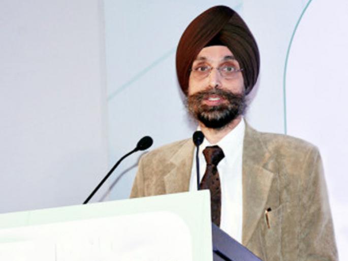 UPS Madan new Maharashtra chief secretary | यू. पी. एस. मदान यांनी मुख्य सचिवपदाचा स्वीकारला पदभार UPS Madan new Maharashtra chief secretary | यू. पी. एस. मदान यांनी मुख्य सचिवपदाचा स्वीकारला पदभार