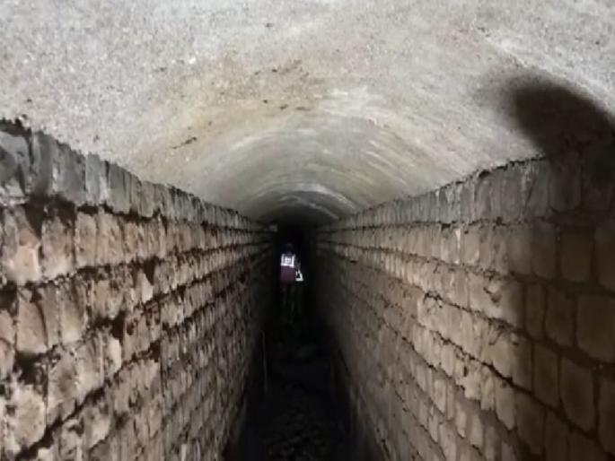 metro will build replica of the tunnel found in metro route | मेट्राे मार्गात सापडलेल्या भुयाराची तयार करणार प्रतिकृती metro will build replica of the tunnel found in metro route | मेट्राे मार्गात सापडलेल्या भुयाराची तयार करणार प्रतिकृती