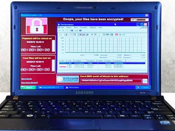 worlds most dangerous laptop sold for roughly 9 crore rupees | 9 कोटींना विकला गेला जगातील सर्वात धोकादायक लॅपटॉप worlds most dangerous laptop sold for roughly 9 crore rupees | 9 कोटींना विकला गेला जगातील सर्वात धोकादायक लॅपटॉप