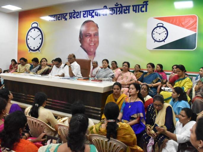 Sharad Pawar speech on NCP Women wing meeting in Mumbai | अर्जुनाच्या 'लक्ष्या' प्रमाणे विधानसभा निवडणुकीत काम करा - शरद पवार