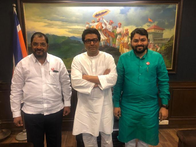 Raju Shetty Meets MNS Chief Raj Thackeray; Discussion on upcoming assembly elections | राजू शेट्टींनी पुन्हा घेतली राज ठाकरेंची भेट; निवडणुकीत एकत्र येण्यावर झाली चर्चा  Raju Shetty Meets MNS Chief Raj Thackeray; Discussion on upcoming assembly elections | राजू शेट्टींनी पुन्हा घेतली राज ठाकरेंची भेट; निवडणुकीत एकत्र येण्यावर झाली चर्चा