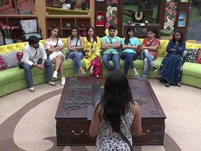 veena jagtap apologies to madhav in bigg boss house | महेश मांजरेकरांच्या सांगण्यावरुन घरातील 'या' सदस्याने मागितली होती माधवची माफी veena jagtap apologies to madhav in bigg boss house | महेश मांजरेकरांच्या सांगण्यावरुन घरातील 'या' सदस्याने मागितली होती माधवची माफी
