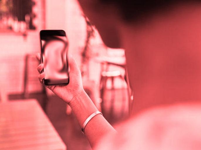 Private part shown to woman by video call | खळबळजनक! व्हिडीओ कॉल करून महिलेला दाखविले गुप्तांग Private part shown to woman by video call | खळबळजनक! व्हिडीओ कॉल करून महिलेला दाखविले गुप्तांग