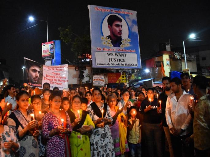 Two accused arrested in Hitesh Mulchandani murder case; Candle march at PCMC | हितेश मुलचंदानी खून प्रकरणी दोन आरोपींना अटक; पिंपरी कॅम्पात कँडलमार्च Two accused arrested in Hitesh Mulchandani murder case; Candle march at PCMC | हितेश मुलचंदानी खून प्रकरणी दोन आरोपींना अटक; पिंपरी कॅम्पात कँडलमार्च