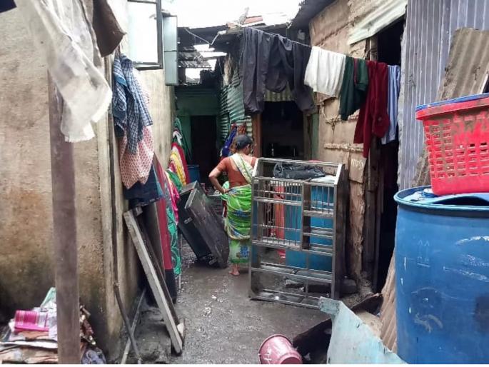 The flood came and carried everything away ; story of flood affected people of Pune | पूर आला अन सगळं वाहून घेऊन गेला ; पुण्यातील पुरग्रस्तांची व्यथा The flood came and carried everything away ; story of flood affected people of Pune | पूर आला अन सगळं वाहून घेऊन गेला ; पुण्यातील पुरग्रस्तांची व्यथा