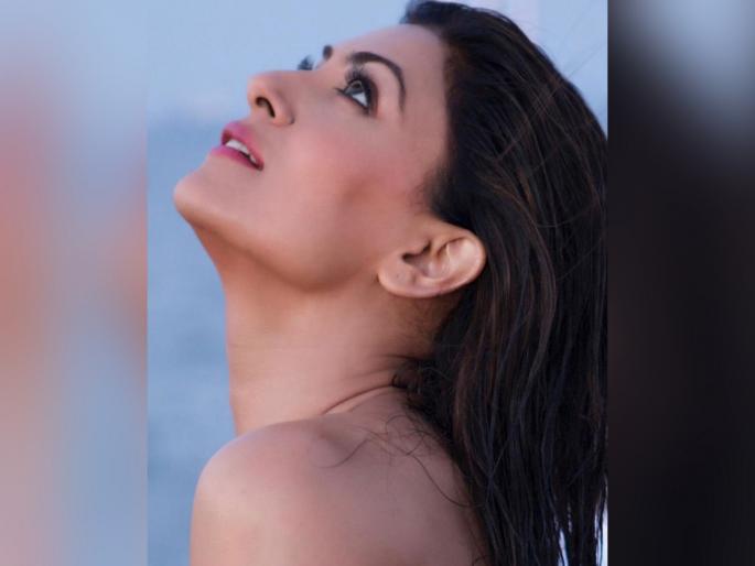 Sushmita sen is learning scuba diving at the age of 43 | वयाच्या 43 व्या वर्षी सुश्मिता शिकतेय ही गोष्ट, वाचून तुम्हीही व्हाल थक्क Sushmita sen is learning scuba diving at the age of 43 | वयाच्या 43 व्या वर्षी सुश्मिता शिकतेय ही गोष्ट, वाचून तुम्हीही व्हाल थक्क
